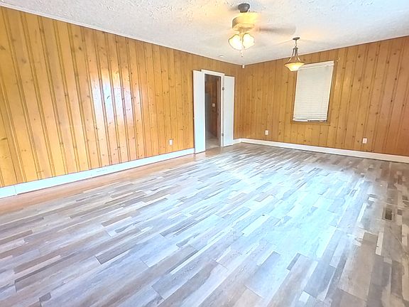 5th image of 611 Collins St #1
