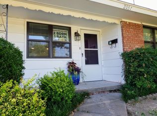 2037 Delaware Ln, Norman, OK 73071