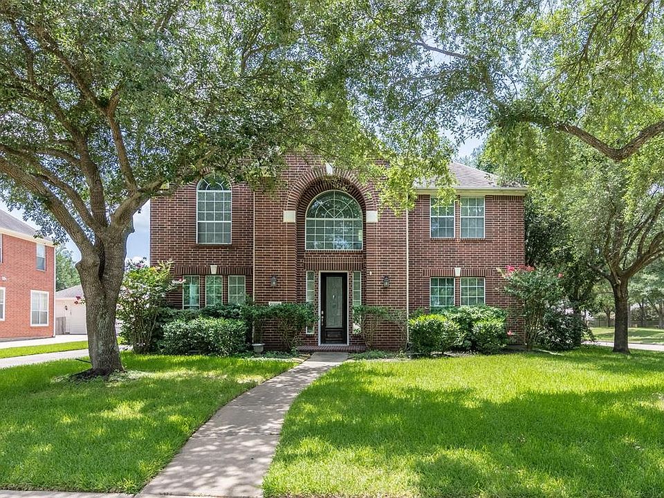 1st image of 1302 Blackheath Ct