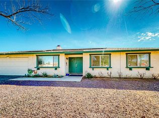 13205 Setancket Rd, Apple Valley, CA 92308