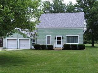 2126 E State Rd, Port Clinton, OH 43452