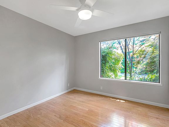 4th image of 1470 Whiterock Ct