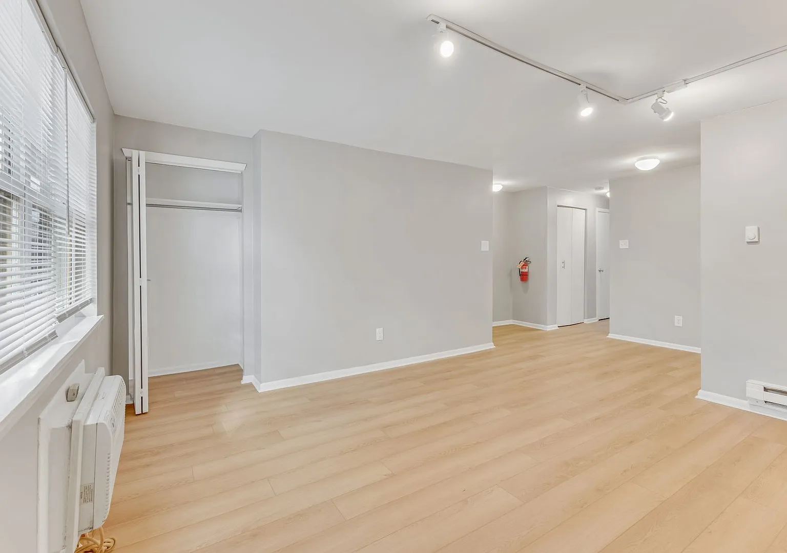 Oak Ridge Apartments — Photo 3