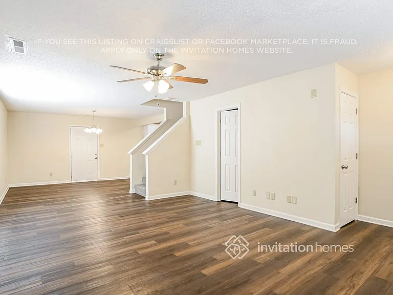1905 Dunsmore Ln — Photo 4