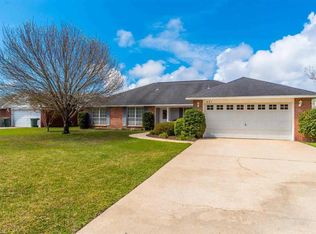 621 Gardenview Ct, Pensacola, FL 32506