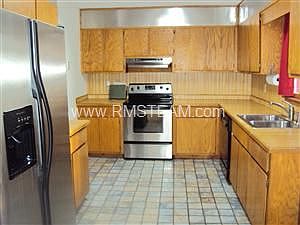 2nd image of 454 Ashwood Dr