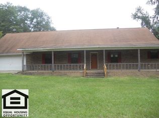 1331 Miller Merritt Rd, Cottonwood, AL 36320