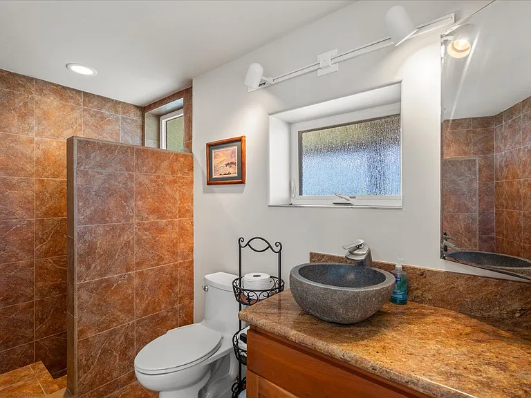 18505 Haleakala Hwy — Photo 29