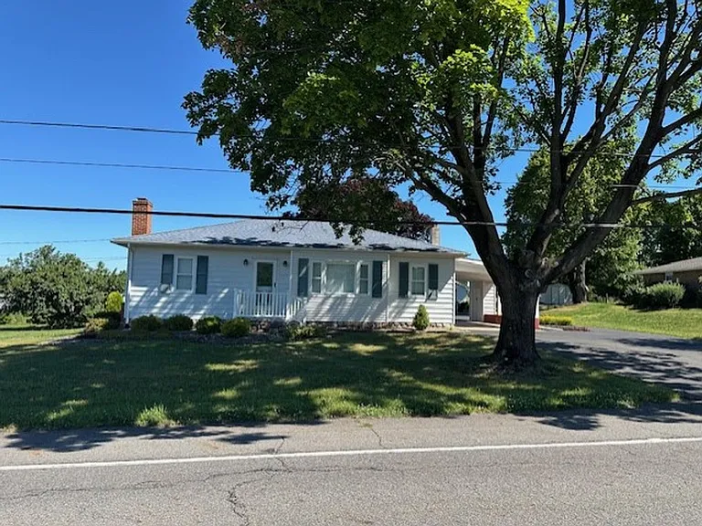 2391 State Route 209 — Photo 1