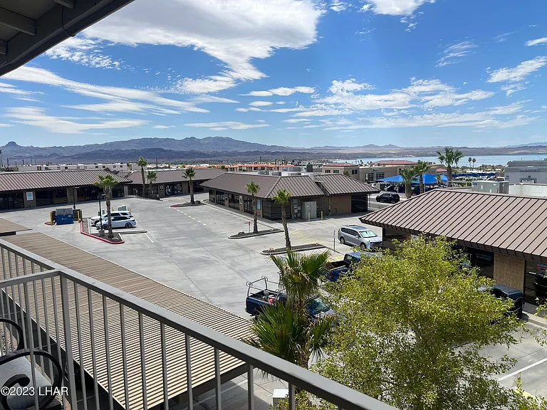 1720 Bahama Ave #B-1 — Photo 25
