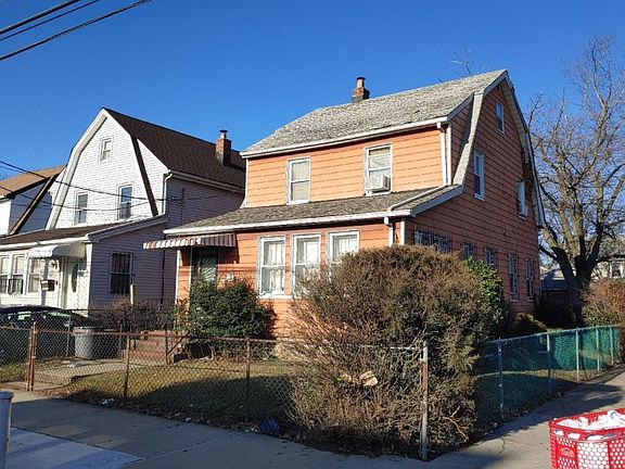 2nd image of 18747 Keeseville Ave