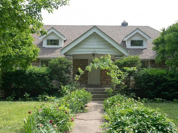 2409 E 73rd St, Kansas City, MO 64132