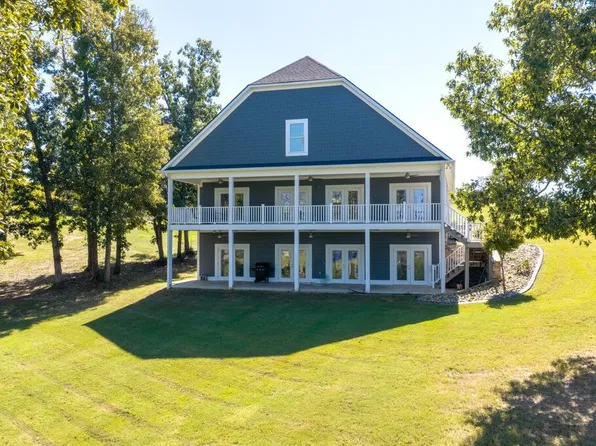 222 Gardenia Dr, Ninety Six, SC 29666
