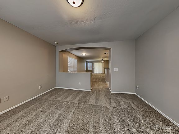 5th image of 10806 W Cambridge Ave