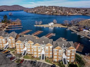 10 Hayestown Rd #4-30, Danbury, CT 06811