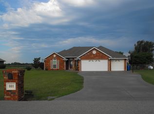 801 Grandview Rd, Tuttle, OK 73089