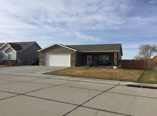 1782 Capt Walter Reed Ave, Sidney, NE 69162