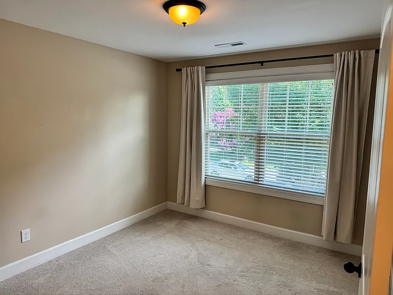 4025 Canterwood Dr — Photo 23