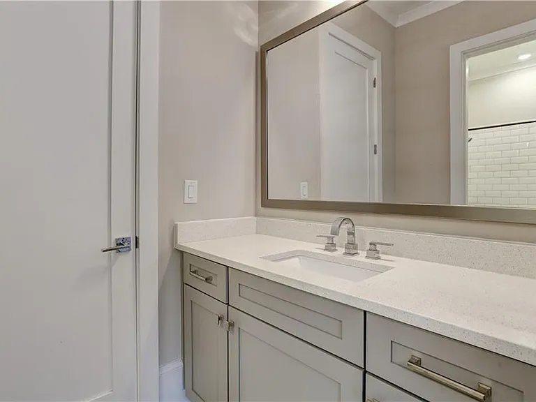 12600 Marstrow Dr #F — Photo 14