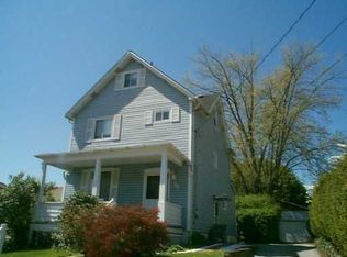 357 Orchard St, Springdale, PA 15144