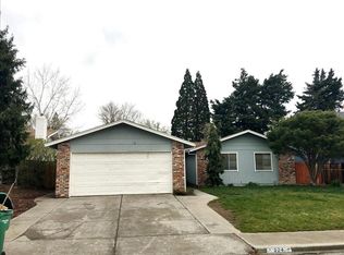 504 Abbay Way, Sparks, NV 89431