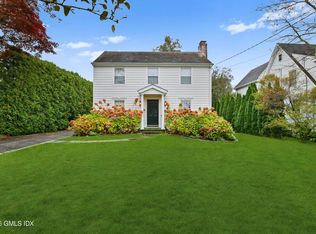 10 Sunset Rd, Old Greenwich, CT 06870