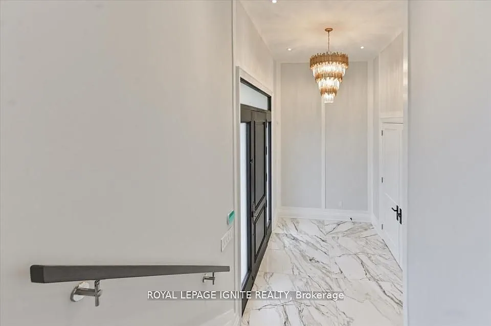 2 bed, $2,495 — Photo 3
