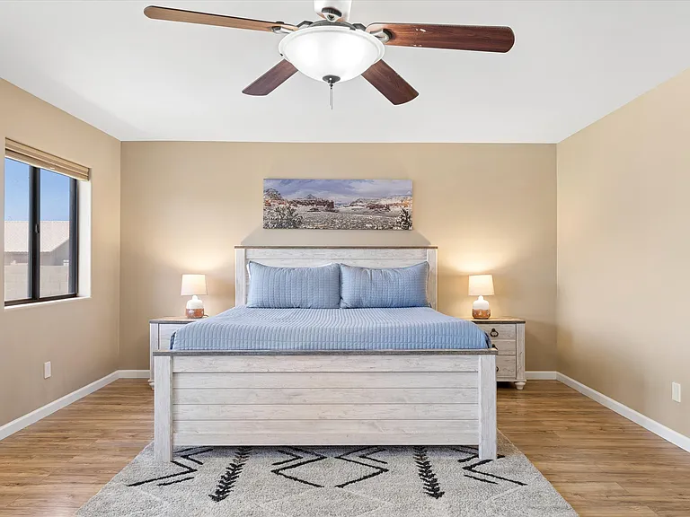 9033 W Patrick Ln — Photo 15
