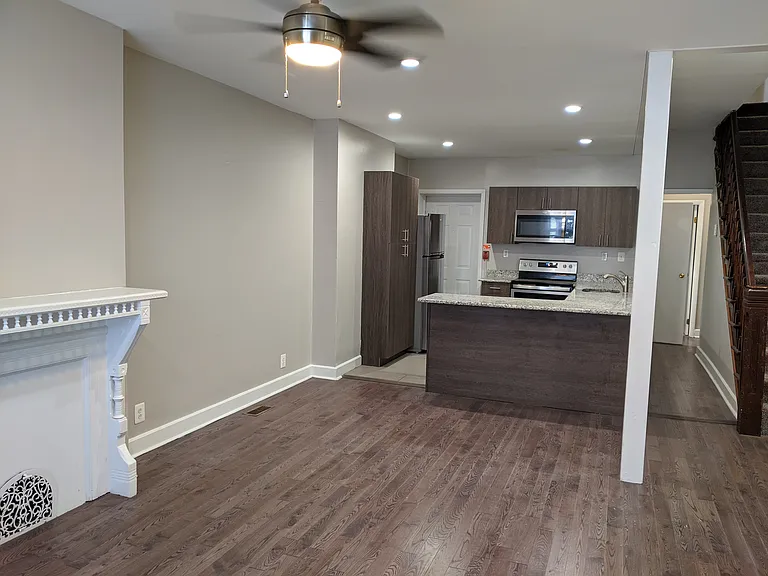4044 Sansom St #H — Photo 38