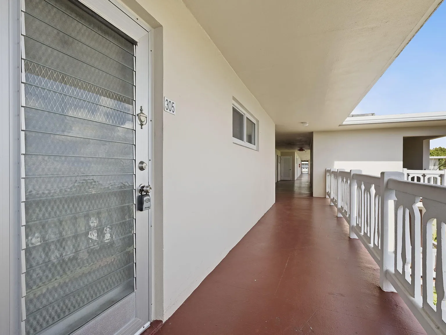 2 bed, 1.0 bath, 894 sqft, $1,695 — Photo 3