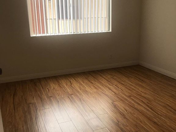 5th image of 1326 W Carson St APT 103