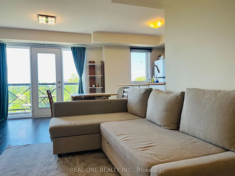 50 Dunsheath Way #603 — Photo 4