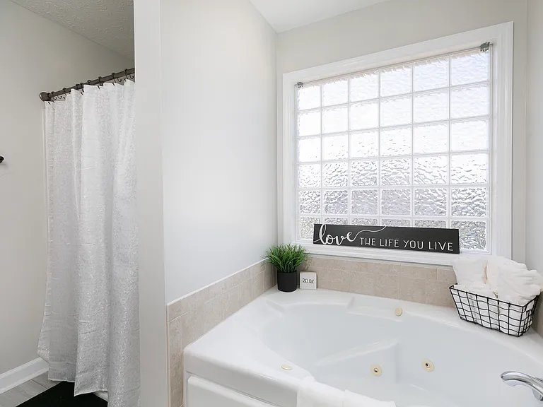 434 Lenoir Dr — Photo 12