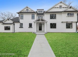 468 E May St, Elmhurst, IL