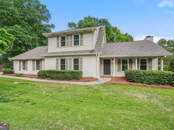 2422 Stockton Dr, Marietta, GA 30066