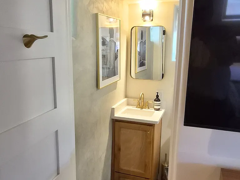 144 N Melwood Ave #2 — Photo 43