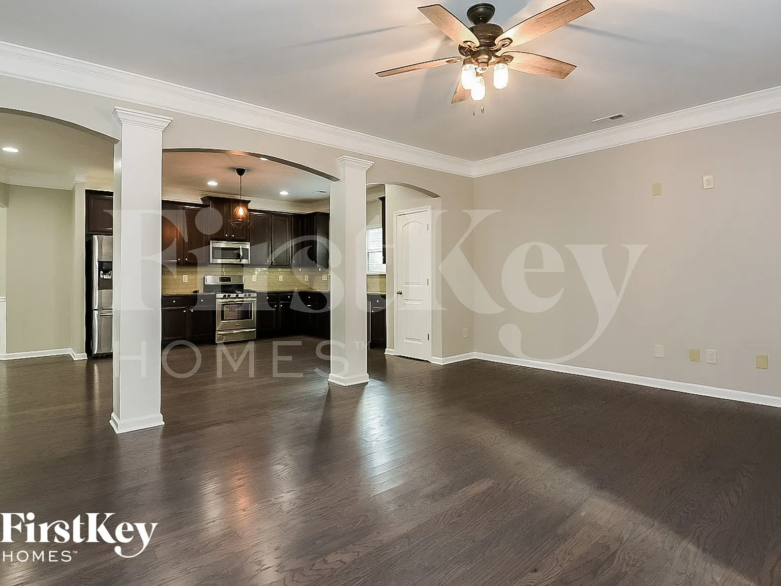 4 bed, 3.5 bath, 2357 sqft, $3,250 — Photo 4