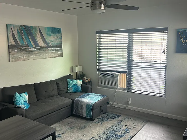 519 Florida Ave #2 — Photo 4