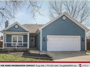 344 W McKinley Ln, Gardner, KS 66030