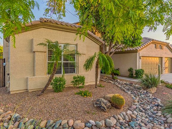 2nd image of 5533 E Campo Bello Dr