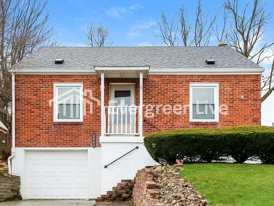 2443 Webster Ave