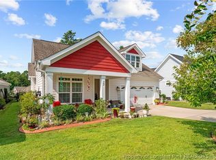 73 Carriage Glen Dr, Spring Lake, NC 28390