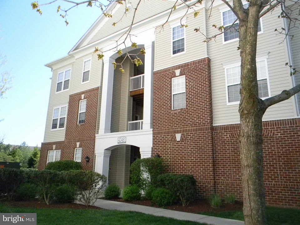 1st image of 42481 Rockrose Sq #14