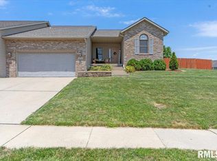 2713 Haverhill Rd, Springfield, IL 62711