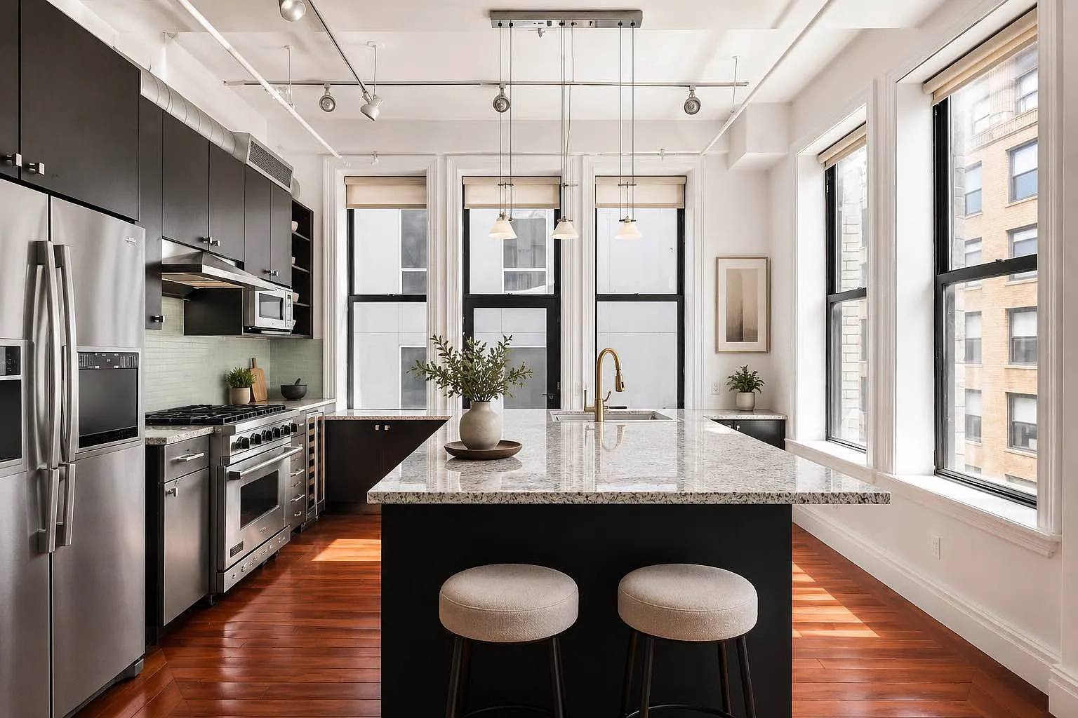 45 East 30th Street — Photo 3