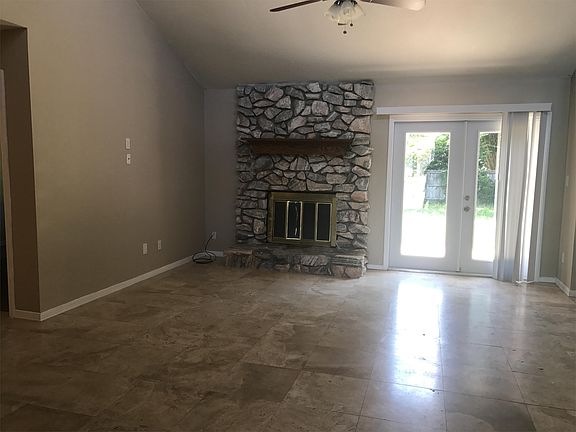2nd image of 212 Dolphin Estates Ct