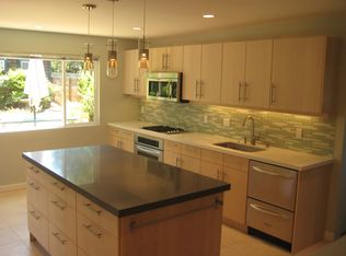 319 Robin Rd, Mill Valley, CA 94941