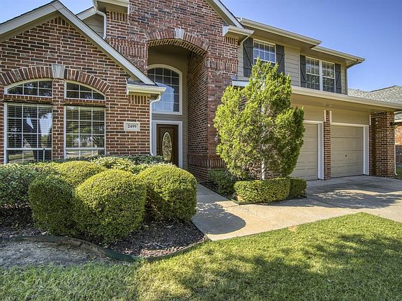 2nd image of 2499 Loch Haven Ct