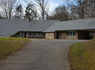 103 Moneymaker Cir, Gatlinburg, TN 37738