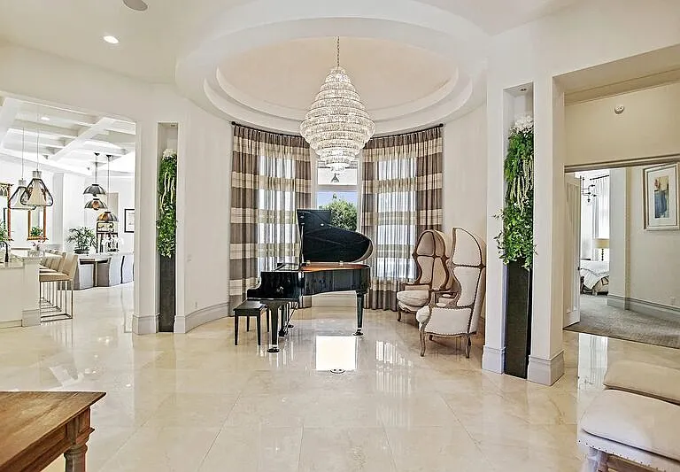 10372 Kensington Shore Dr — Photo 13